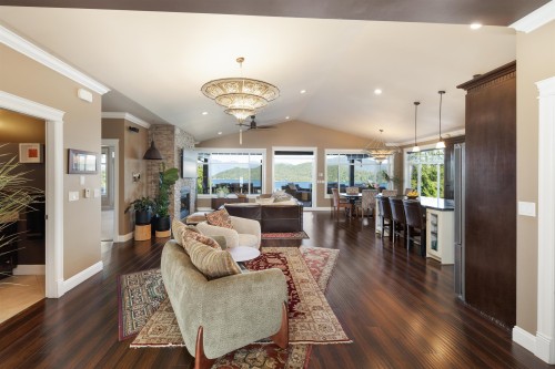 588 North Fletcher Road, Gibsons, BC 