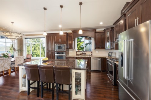 588 North Fletcher Road, Gibsons, BC 