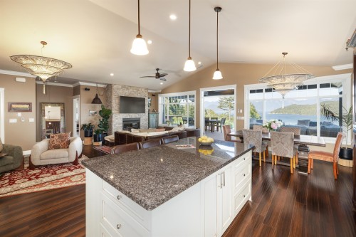 588 North Fletcher Road, Gibsons, BC 
