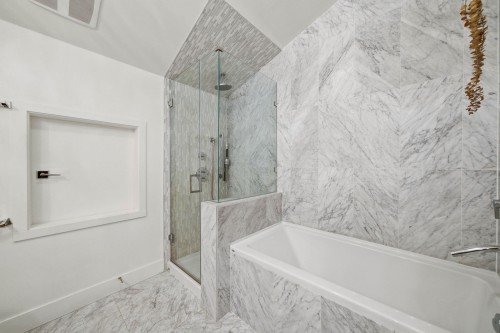 2222 Caledonia Avenue, North Vancouver, BC 