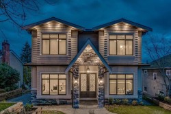 824 Chestnut Street New Westminster, BC V3L 4N2