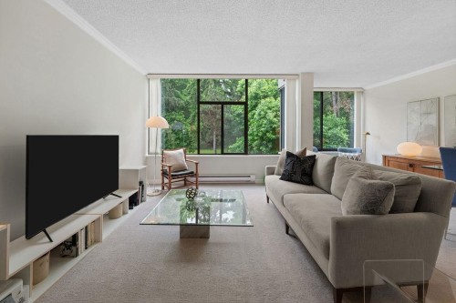 305-4101 Yew Street, Vancouver, BC 