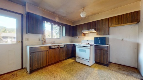 38347 Guilford Drive, Squamish, BC 