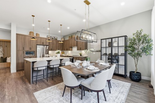 23387 Seymour Avenue, Maple Ridge, BC 