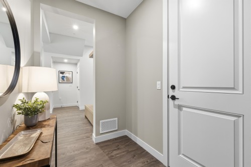 23387 Seymour Avenue, Maple Ridge, BC 