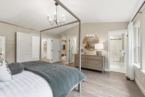 23387 Seymour Avenue, Maple Ridge, BC 