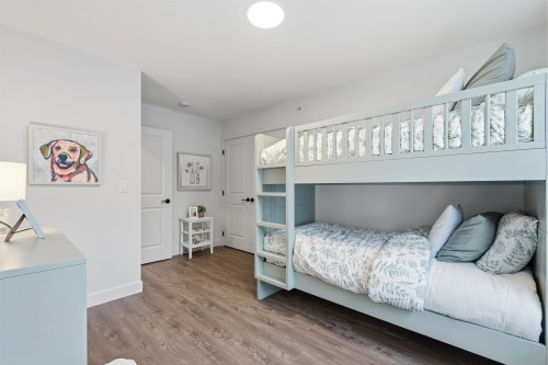 23387 Seymour Avenue, Maple Ridge, BC 