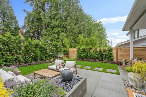 23387 Seymour Avenue, Maple Ridge, BC 