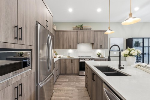 23387 Seymour Avenue, Maple Ridge, BC 