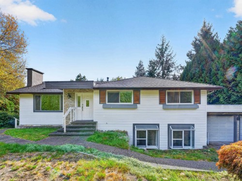 4380 Woodcrest Road, West Vancouver, BC 