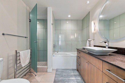 1004-1455 Howe Street, Vancouver, BC 