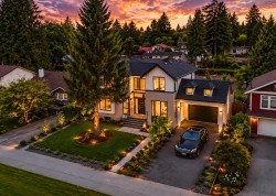 1493 55 Street Delta, BC V4M 3K4