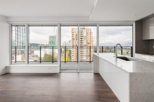 1005-4711 Hazel Street, Burnaby, BC 
