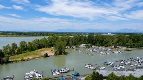 5059 Whitworth Crescent N, Delta, BC 