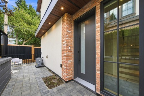 646 E 23Rd Avenue, Vancouver, BC 