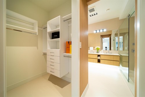 9240 Saunders Road, Richmond, BC 