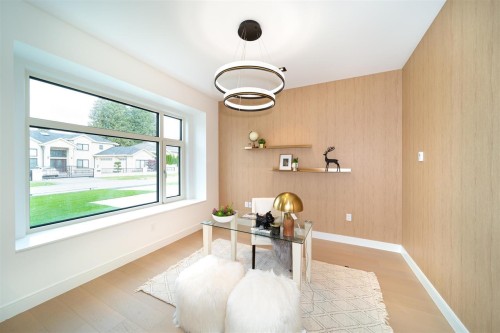 9240 Saunders Road, Richmond, BC 