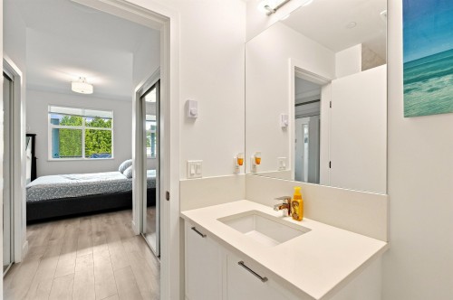 411-828 Gauthier Avenue, Coquitlam, BC 