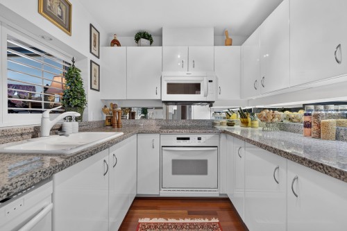 804-1600 Hornby Street, Vancouver, BC 