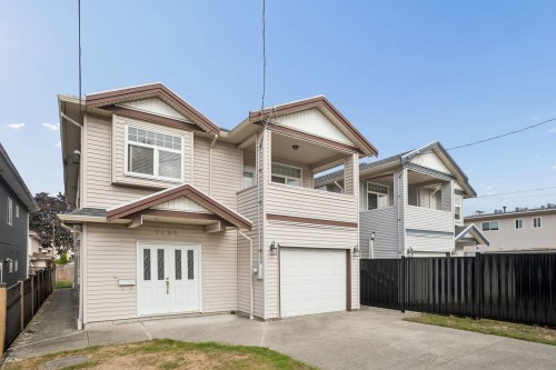 7487 Rosewood Street, Burnaby, BC 