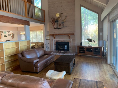 574 Arbutus Drive, Mayne Island, BC 