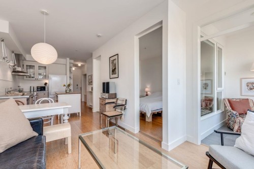 208-205 10Th Avenue E, Vancouver, BC 