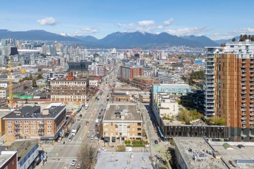 208-205 10Th Avenue E, Vancouver, BC 