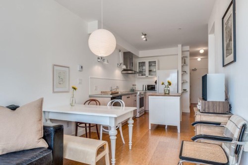 208-205 10Th Avenue E, Vancouver, BC 