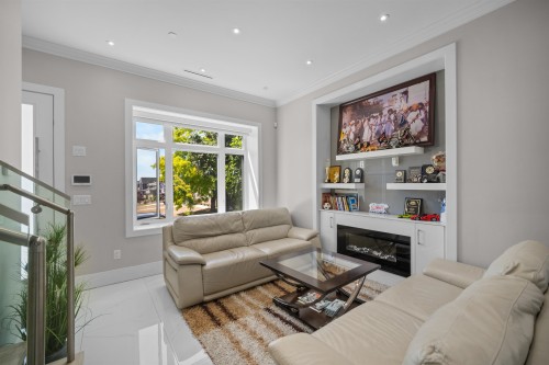 1475 55Th Avenue E, Vancouver, BC 