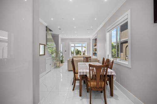 1475 55Th Avenue E, Vancouver, BC 