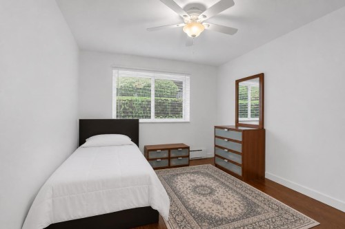 1-1420 Chesterfield Avenue, North Vancouver, BC 