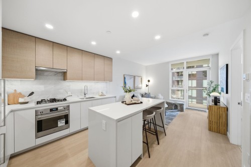 1207-2186 Gilmore Avenue  Burnaby, BC V5C 0N7