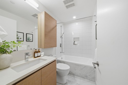 1207-2186 Gilmore Avenue, Burnaby, BC 