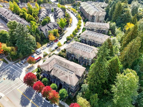3-3201 Noel Drive, Burnaby, BC 