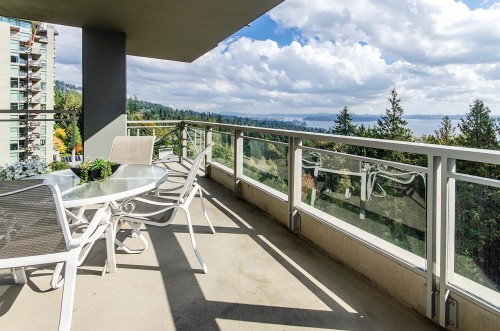 801-3335 Cypress Place, West Vancouver, BC 