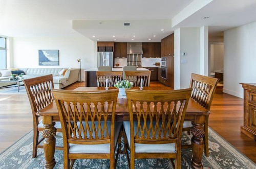 801-3335 Cypress Place, West Vancouver, BC 