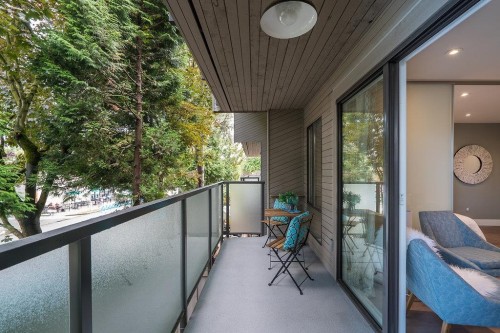 208-1425 Cypress Street, Vancouver, BC 