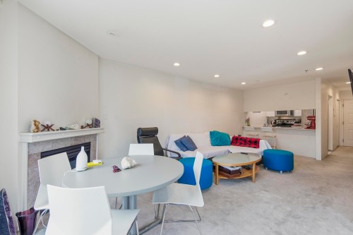 107-3280 Broadway W, Vancouver, BC 