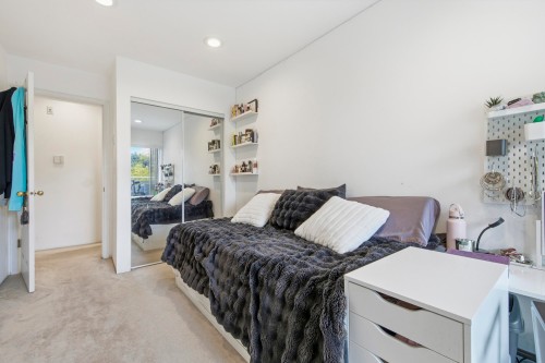 107-3280 Broadway W, Vancouver, BC 