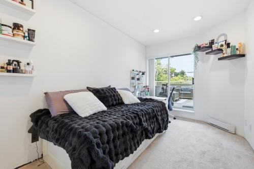 107-3280 Broadway W, Vancouver, BC 