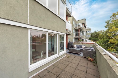 107-3280 Broadway W, Vancouver, BC 