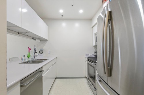 107-3280 Broadway W, Vancouver, BC 