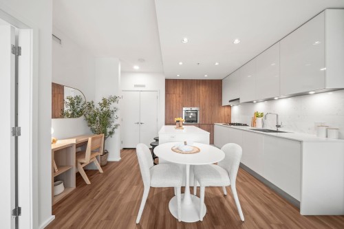 2208-4650 Brentwood Boulevard  Burnaby, BC V5C 0M3