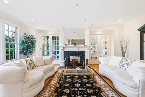 1330 Minto Crescent, Vancouver, BC 