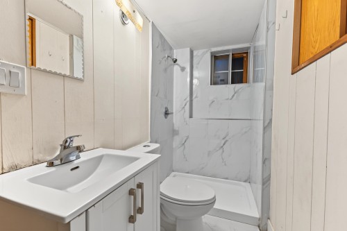 410 Ashley Street, Coquitlam, BC 