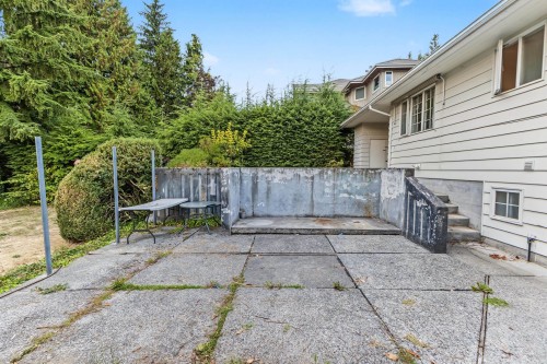 410 Ashley Street, Coquitlam, BC 