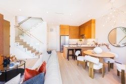 3-2995 Adanac Street Vancouver, BC V5K 2N4