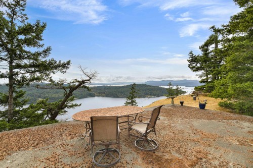 470 Heck Hill Road, Mayne Island, BC 