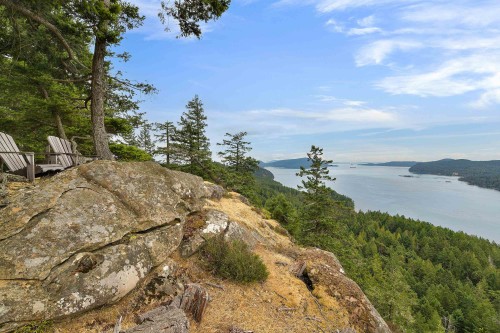470 Heck Hill Road, Mayne Island, BC 