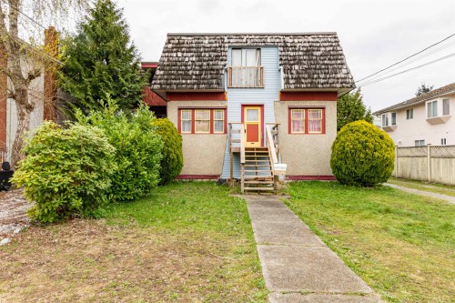 4939 Sidley Street, Burnaby, BC 